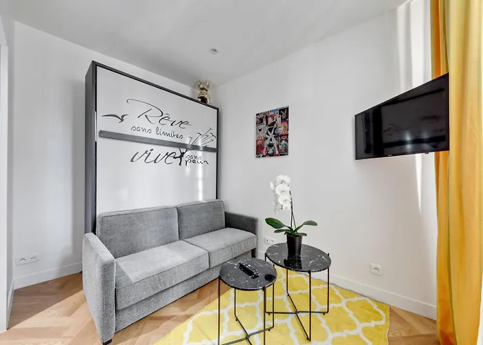 213 Suite Givenchy - Superbe Appartement A Paris
